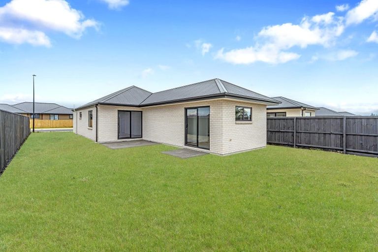 Photo of property in 41 Stackwood Avenue, Woodend, 7691