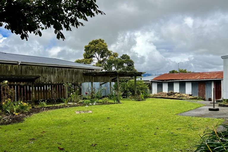 Photo of property in 73a Romilly Street, Westport, 7825