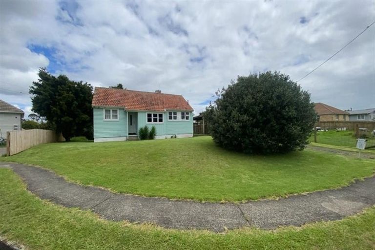 Photo of property in 8 Armstrong Street, Huntly, 3700