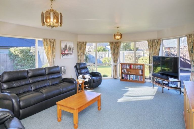 Photo of property in 43 Rempstone Drive, Halswell, Christchurch, 8025