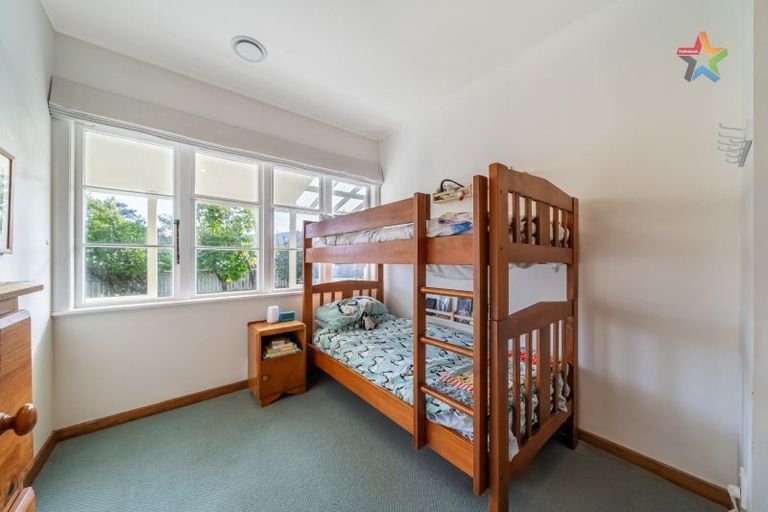 Photo of property in 12 Purser Grove, Fairfield, Lower Hutt, 5011