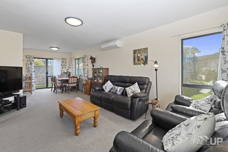 Photo of property in 38/197 Royal Road, Massey, Auckland, 0614