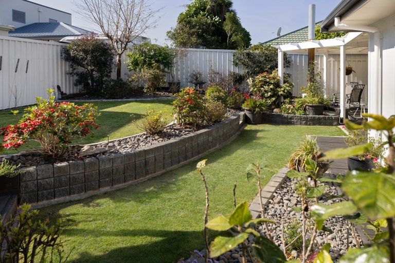 Photo of property in 60 Plateau Heights, Mount Maunganui, 3116