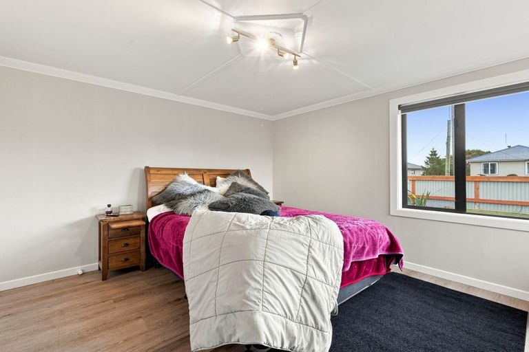 Photo of property in 73 Harvey Street, Grasmere, Invercargill, 9810
