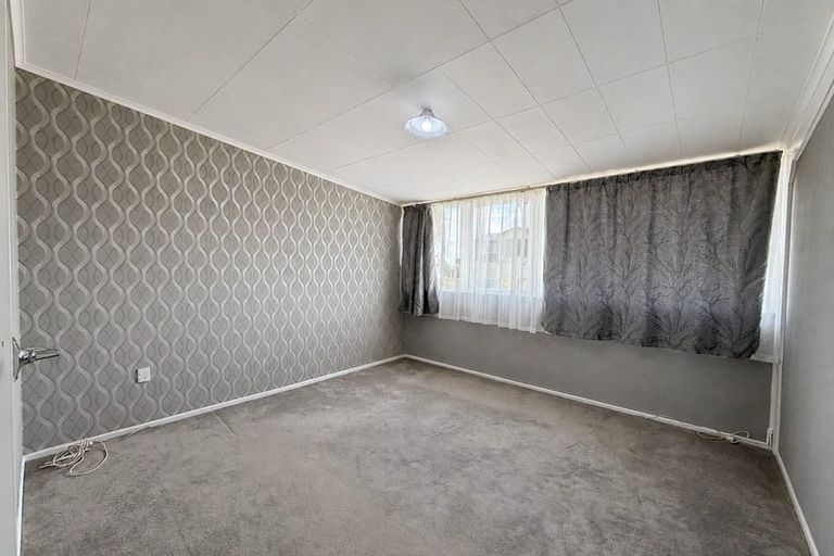 Photo of property in 80 Tiraumea Drive, Pakuranga, Auckland, 2010