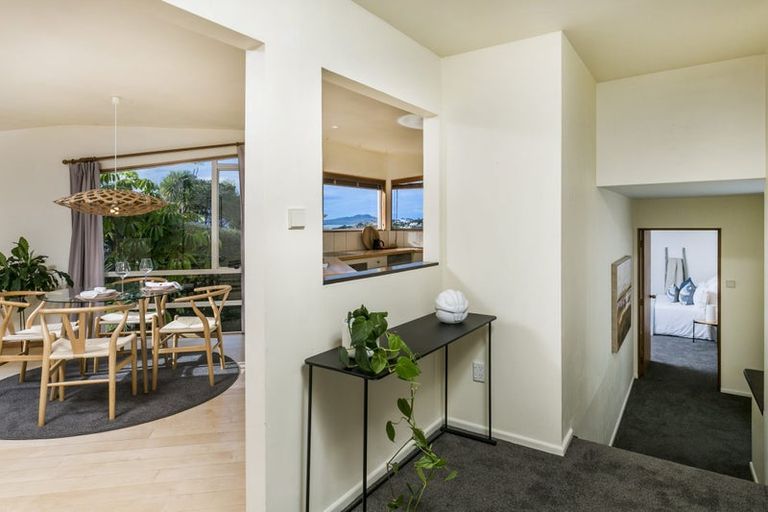 Photo of property in 1/25 Hythe Terrace, Mairangi Bay, Auckland, 0630