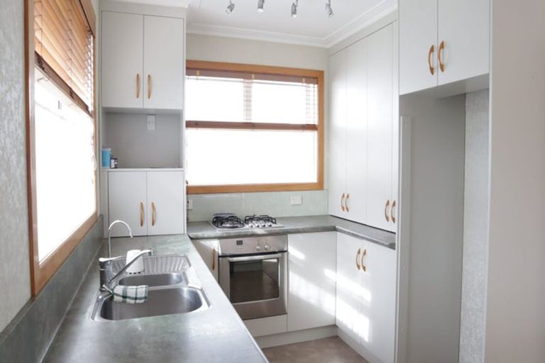 Photo of property in 27 Watson Street, Strandon, New Plymouth, 4312