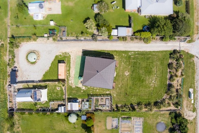 Photo of property in 29 Newcastle Road, Hawea Flat, Wanaka, 9382