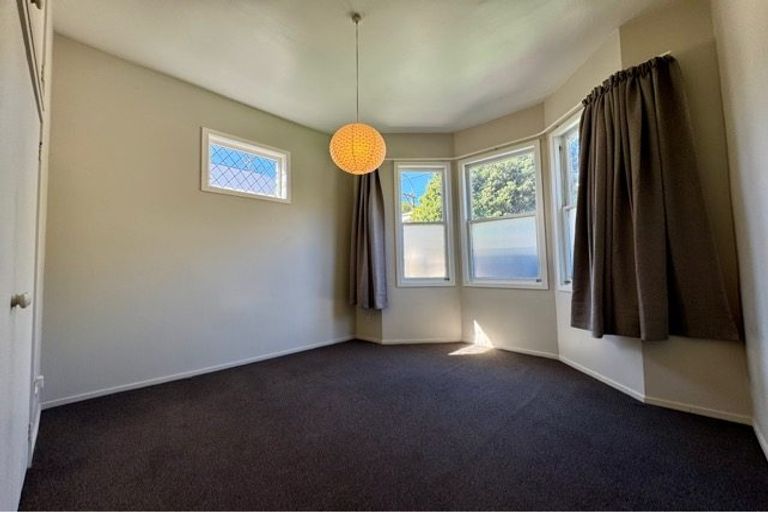 Photo of property in 546 Adelaide Road, Berhampore, Wellington, 6023