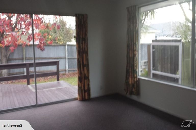 Photo of property in 2/21a Quinns Road, Shirley, Christchurch, 8013