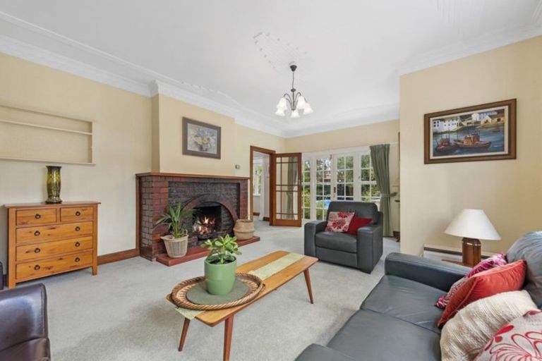 Photo of property in 10 Kellow Street, Wallaceville, Upper Hutt, 5018