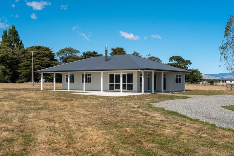 Photo of property in 70 Duddings Line, Tauherenikau, 5771