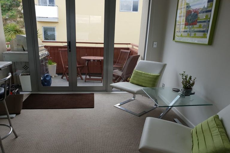 Photo of property in Marrakech Cafe, 10/305 Evans Bay Parade, Hataitai, Wellington, 6021