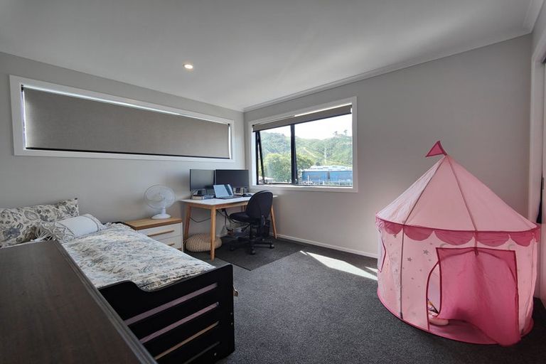 Photo of property in 4 Balmerino Lane, Wallaceville, Upper Hutt, 5018