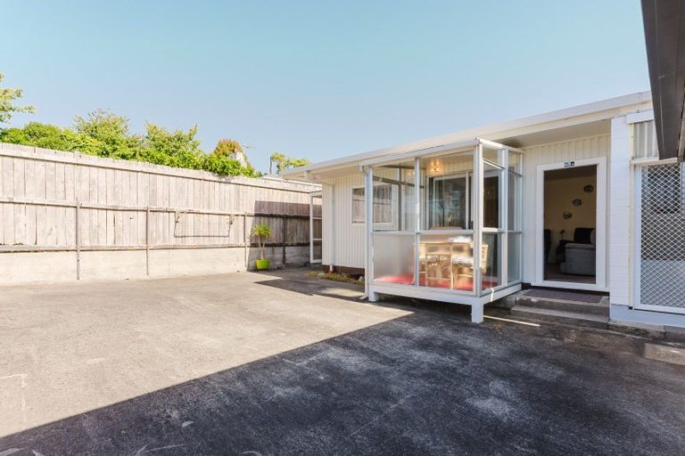 Photo of property in 23a Oranga Street, Marfell, New Plymouth, 4310