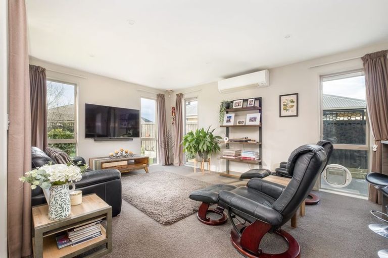 Photo of property in 4 Loeb Place, Rolleston, 7614