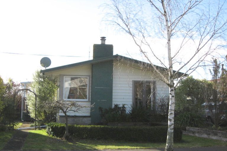 Photo of property in 32 Given Street, Havelock North, 4130