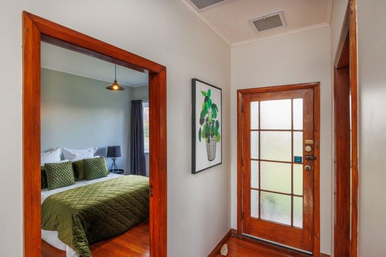 Photo of property in 45 Frederick Street, Terrace End, Palmerston North, 4410