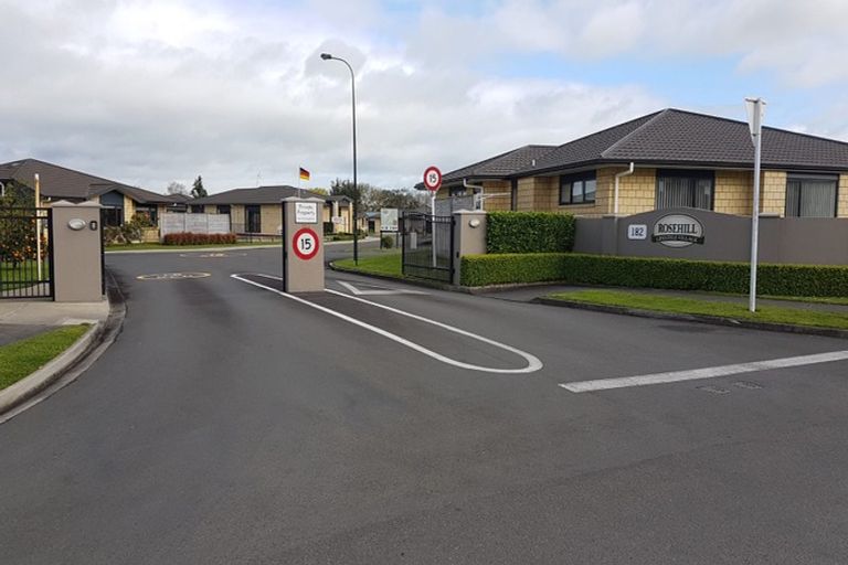 Photo of property in Rosehill Lifestyle Village, 48/182 Gleneagles Drive, Te Awamutu, 3800