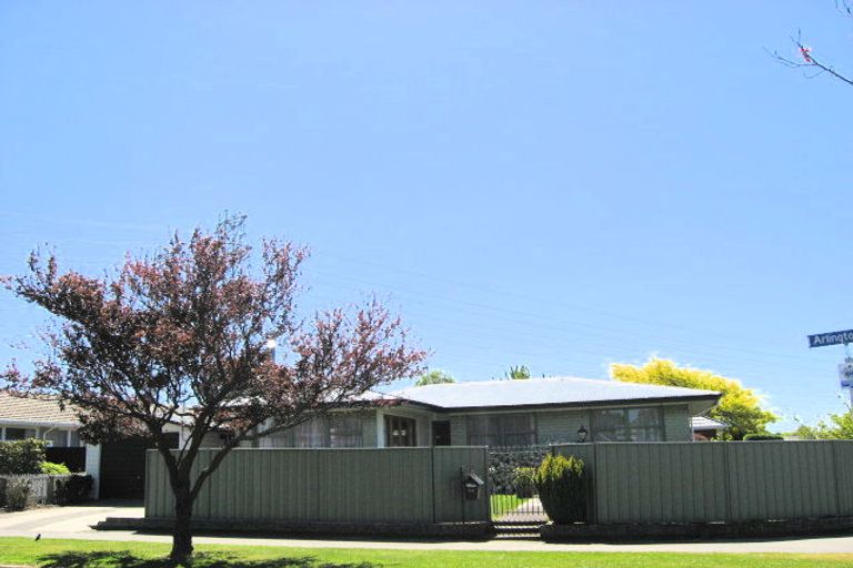 Photo of property in 24 Arlington Street, Burnside, Christchurch, 8053