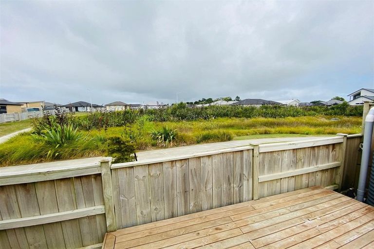 Photo of property in 4 Tomairangi Crescent, Pukekohe, 2120