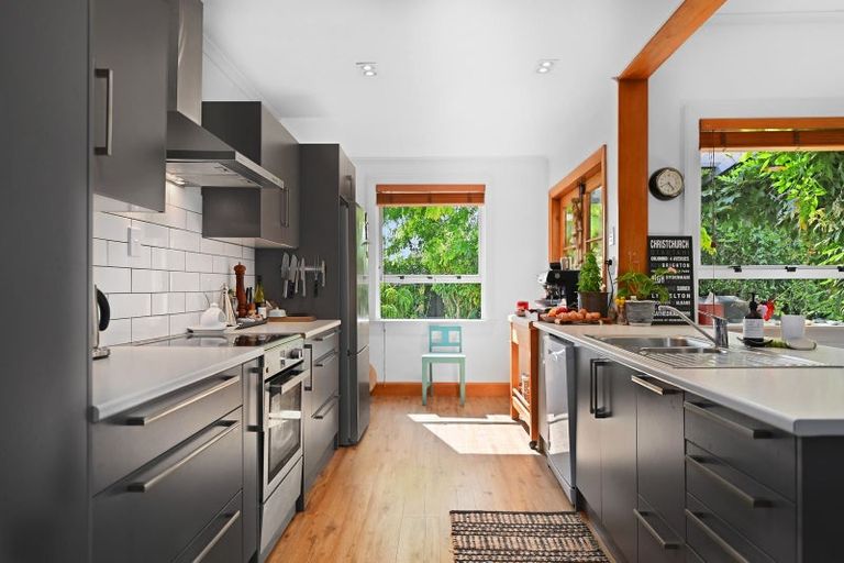 Photo of property in 299 Eastern Terrace, Sydenham, Christchurch, 8023