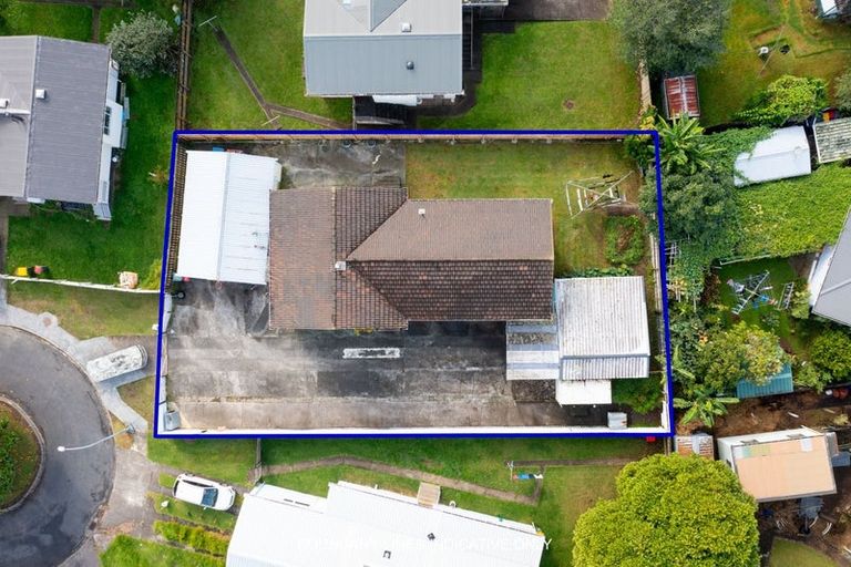 Photo of property in 11 Citril Place, Red Hill, Papakura, 2110