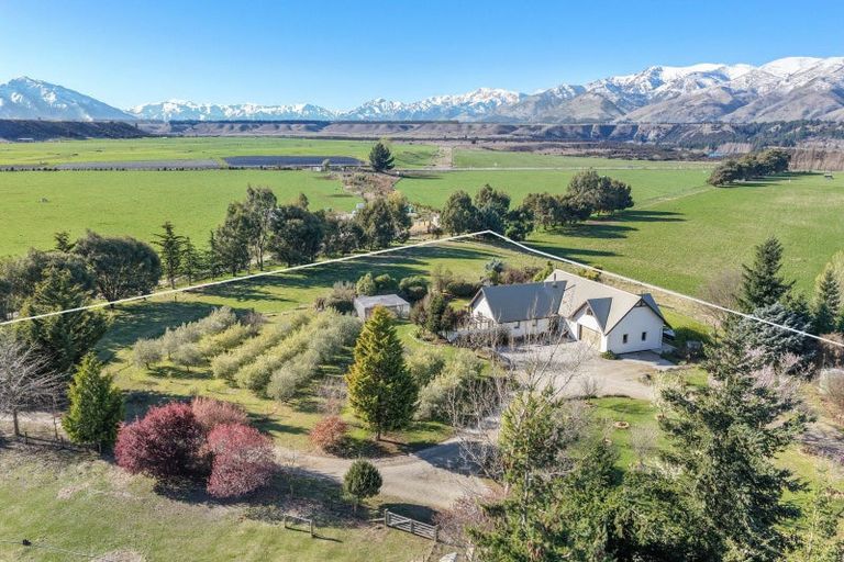 Photo of property in 1153 Wanaka-luggate Highway, Luggate, Wanaka, 9382