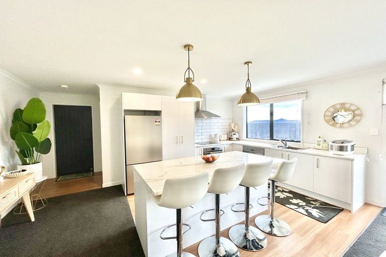 Photo of property in 40a Tainui Street, Levin, 5510