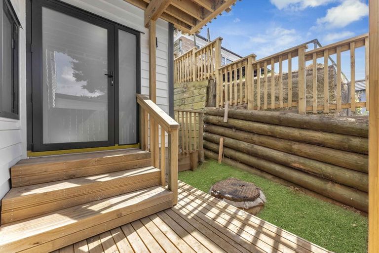 Photo of property in 76a Crawford Avenue, Mangere Bridge, Auckland, 2022