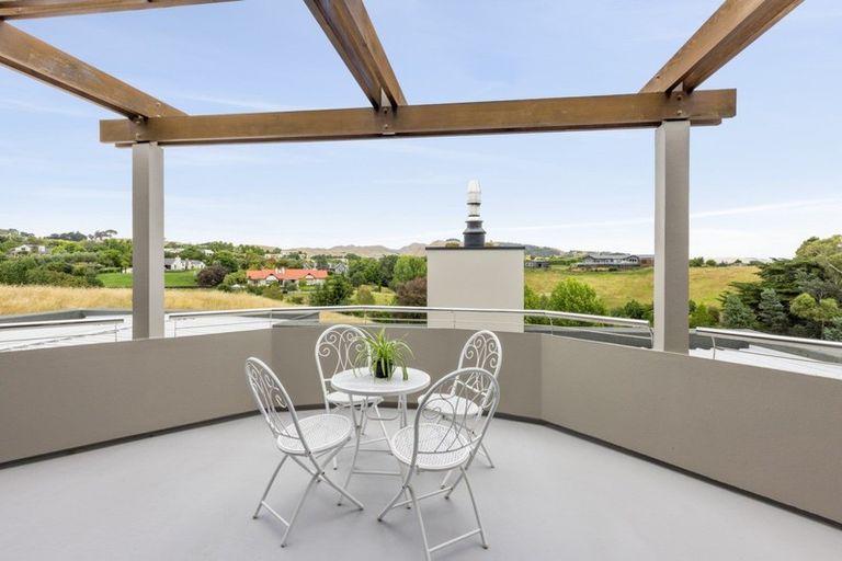 Photo of property in 88 Rochfort Road, Havelock North, 4130