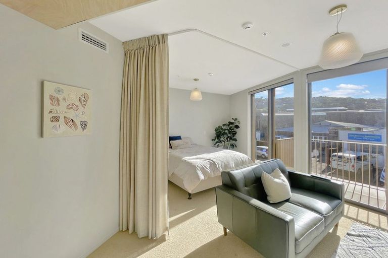 Photo of property in Vela Apartments, 106/2 Campbell Terrace, Petone, Lower Hutt, 5012
