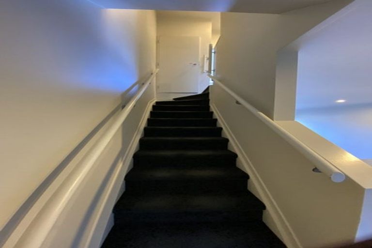Photo of property in Greenwich Apartments, 16/3 Burton Street, Grafton, Auckland, 1010