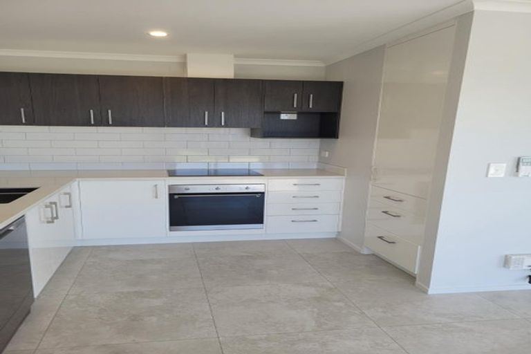 Photo of property in 12 Kanuka Avenue, Owhata, Rotorua, 3010