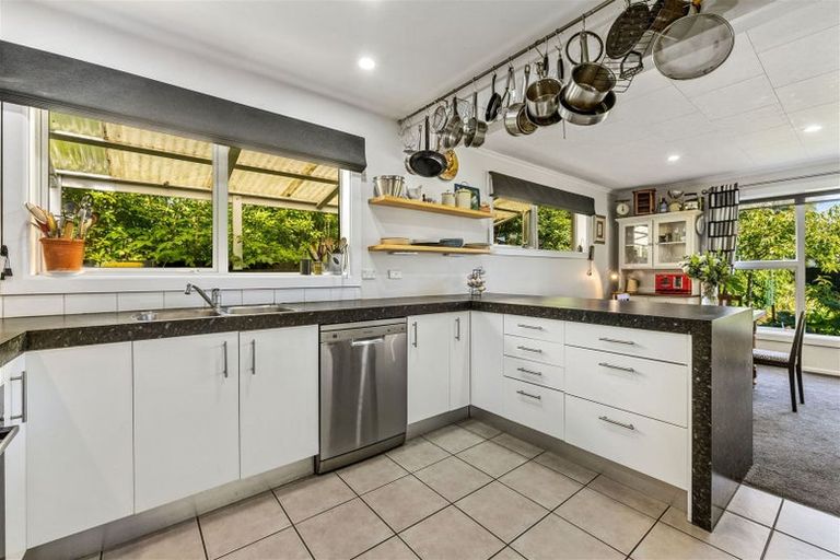 Photo of property in 63 Grahams Road, Burnside, Christchurch, 8041