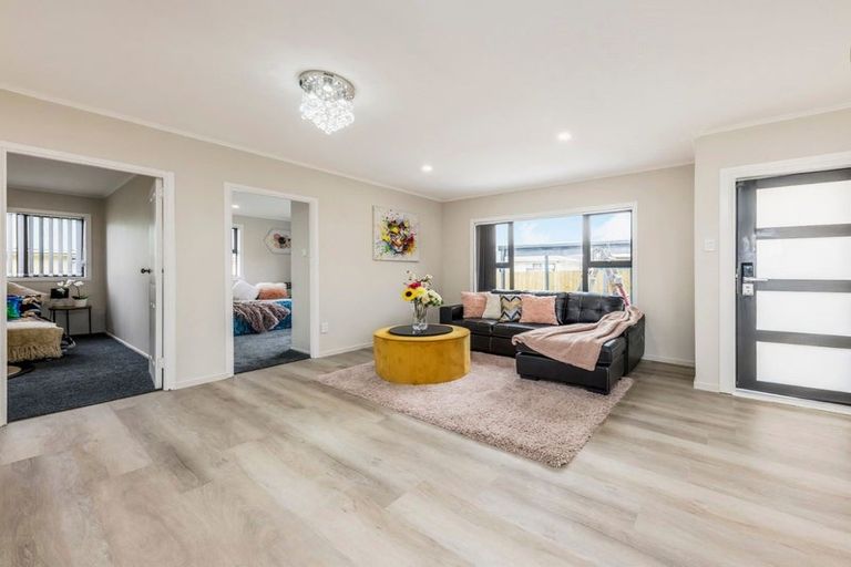 Photo of property in 24 Oratu Place, Manurewa, Auckland, 2102
