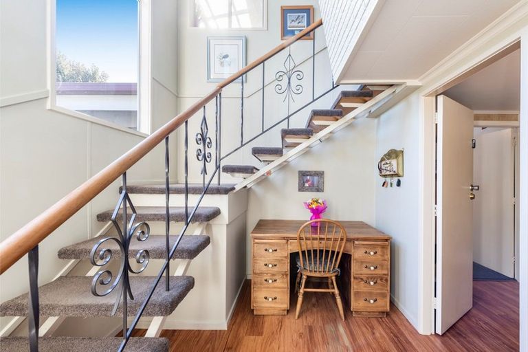 Photo of property in 5 Shelley Crescent, Stoke, Nelson, 7011