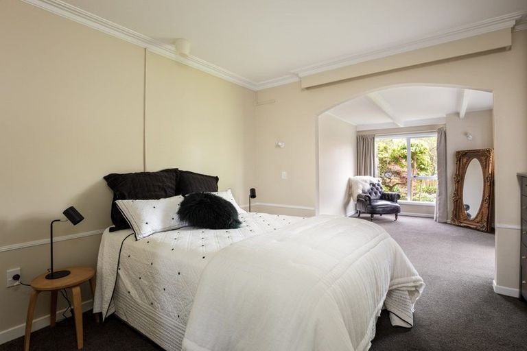 Photo of property in 30 Holsworthy Road, Lower Vogeltown, New Plymouth, 4310