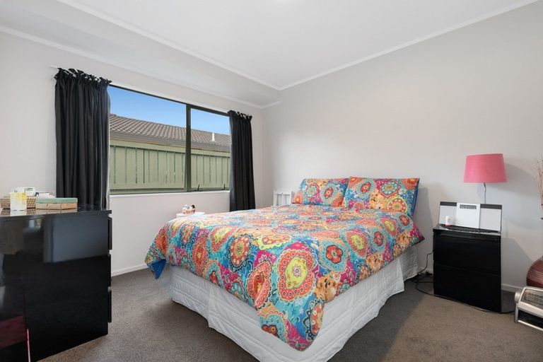 Photo of property in 19 Matapihi Road, Mount Maunganui, 3116