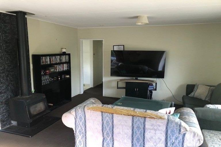 Photo of property in 15 Spackman Crescent, Paraparaumu, 5032