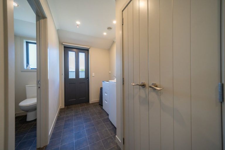 Photo of property in 25 Vancouver Place, Te Anau, 9600