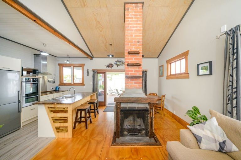 Photo of property in 438 Tremaine Avenue, Takaro, Palmerston North, 4410