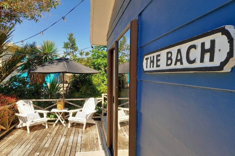 Photo of property in 43 Bluff Road, Kuaotunu West, Whitianga, 3592