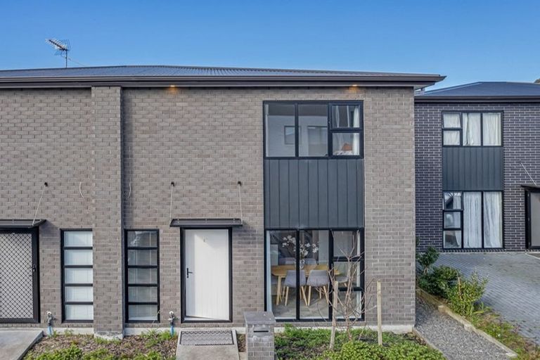 Photo of property in 11 Haroto Street, Manukau, Auckland, 2104