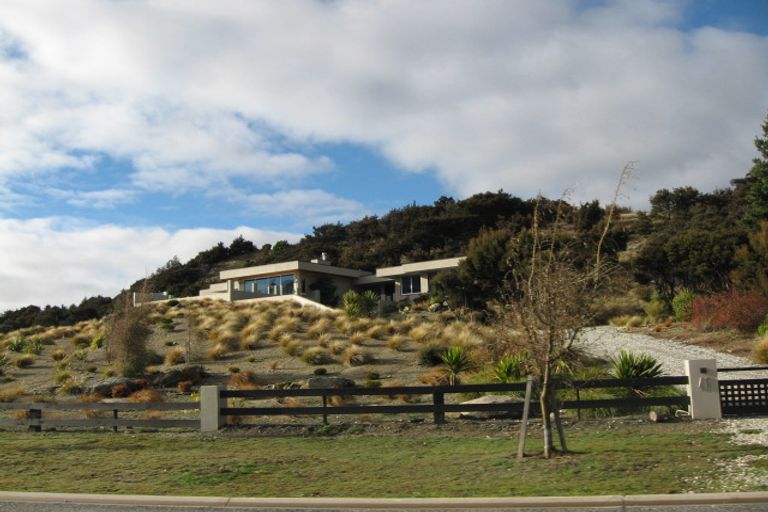 Photo of property in 46 Penrith Park Drive, Wanaka, 9305