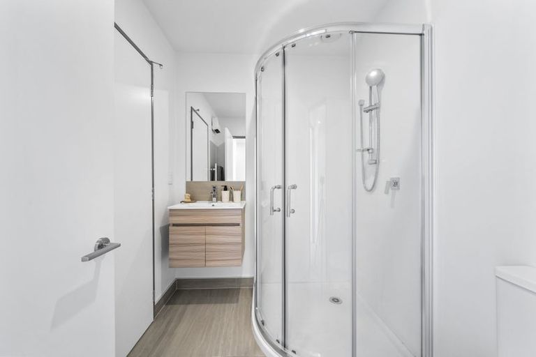 Photo of property in 10/15 Bunyan Street, Waltham, Christchurch, 8023