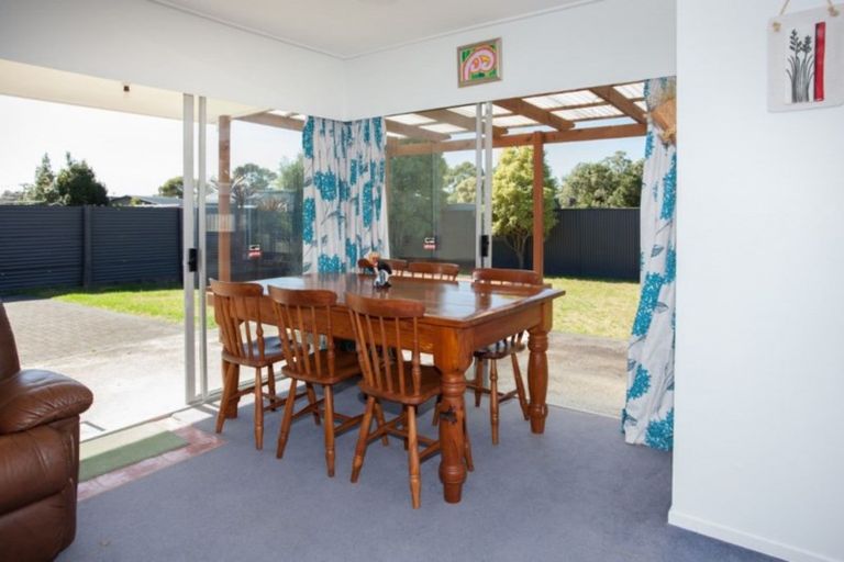 Photo of property in 114b Weka Street, Whangamata, 3620