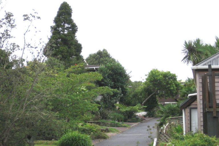 Photo of property in 55 Rosecamp Road, Beach Haven, Auckland, 0626