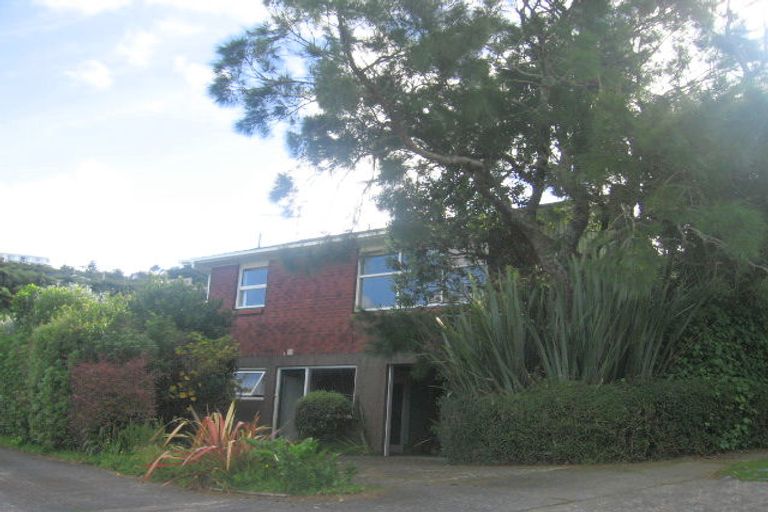 Photo of property in 14 Christina Grove, Normandale, Lower Hutt, 5010