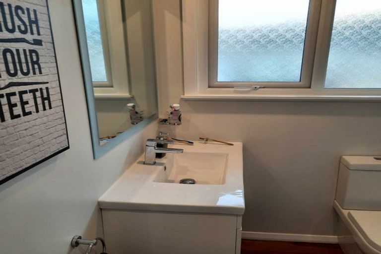 Photo of property in 21 Fisk Street, Naenae, Lower Hutt, 5011